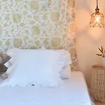 Elefthia Syros Exclusive Suite-Sea View & Jacuzzi Lägenhet