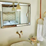 Elefthia Syros Exclusive Suite-sea View & Jacuzzi Mégas Yialós-Nítes