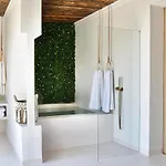 Lägenhet Elefthia Syros Exclusive Suite-Sea View & Jacuzzi Mégas Yialós-Nítes