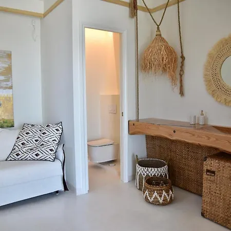 Elefthia Syros Exclusive Suite-sea View & Jacuzzi * Mégas Yialós-Nítes